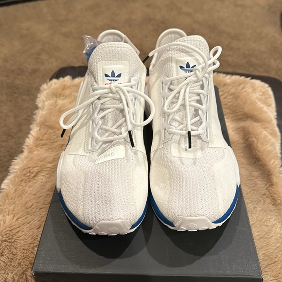 Adidas NMD_R1.V2 Sneakers - Picture 5 of 8